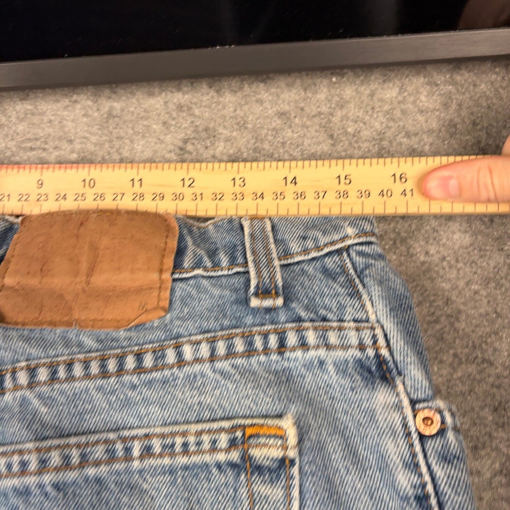 Vintage 80s Levis 551 Jeans Womens 14 MED Light Wash Relaxed Tapered Made in USA - Picture 11 of 15
